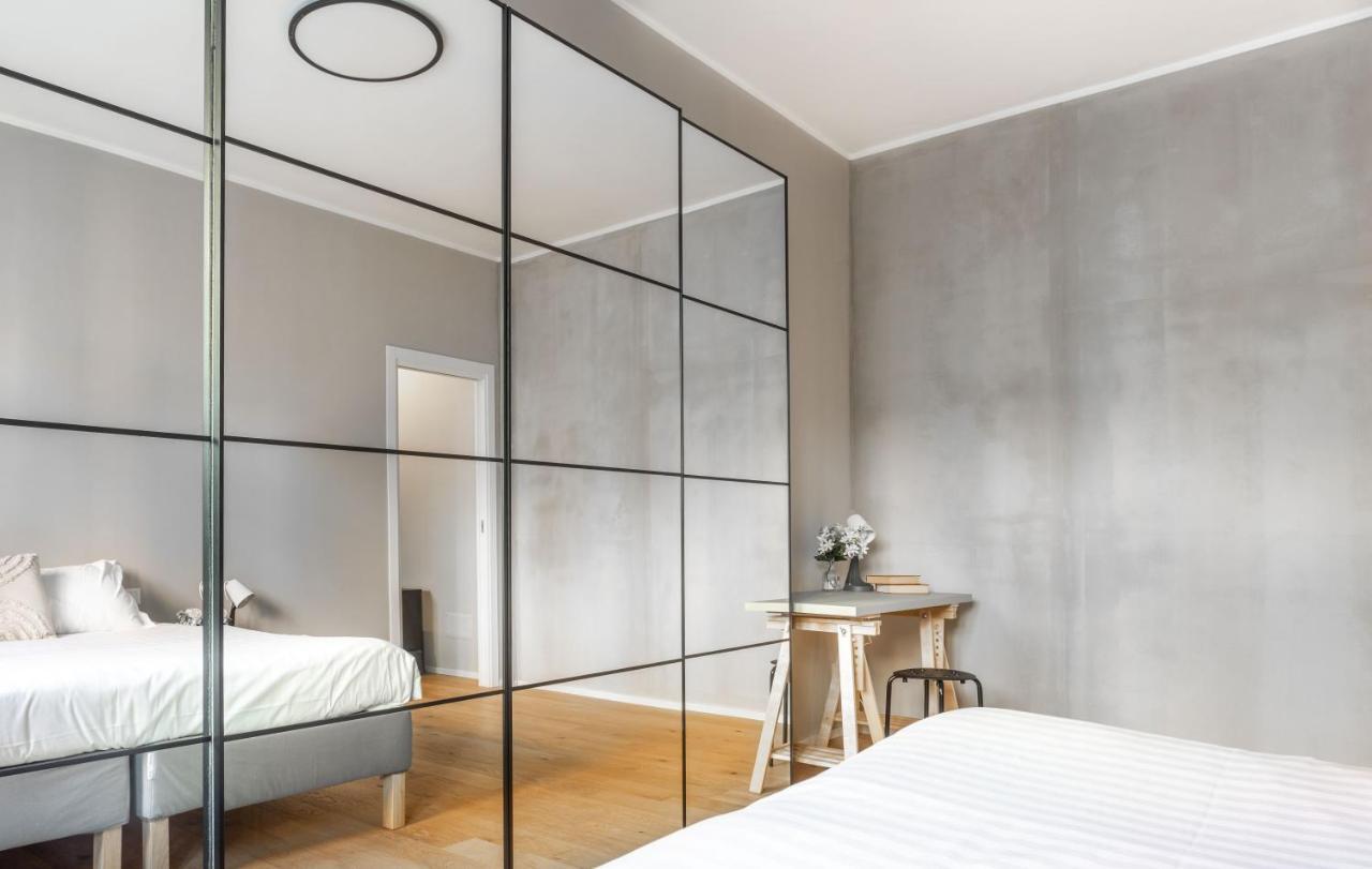 Joivy Charming Flat With Desk * Milan
